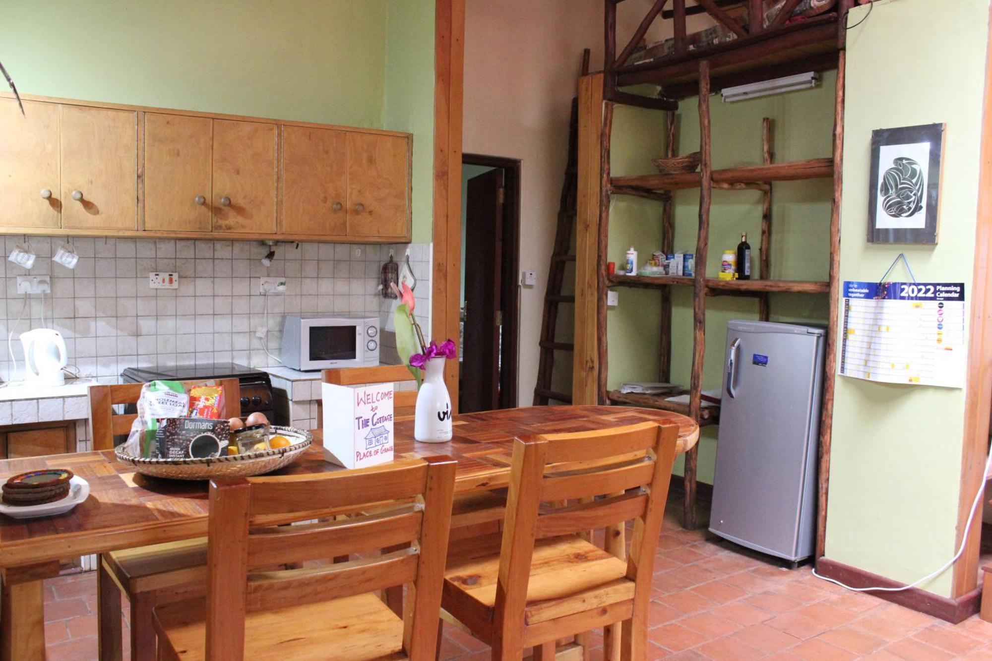 The Cottage-Place Of Grace 2Bdrm And Loft Bed All 4U At Usd58 ナイロビ エクステリア 写真